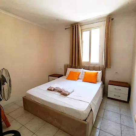 Apartment Te Shkodrant 1 *